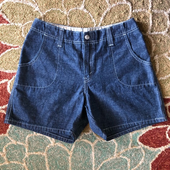 levi high waisted jean shorts